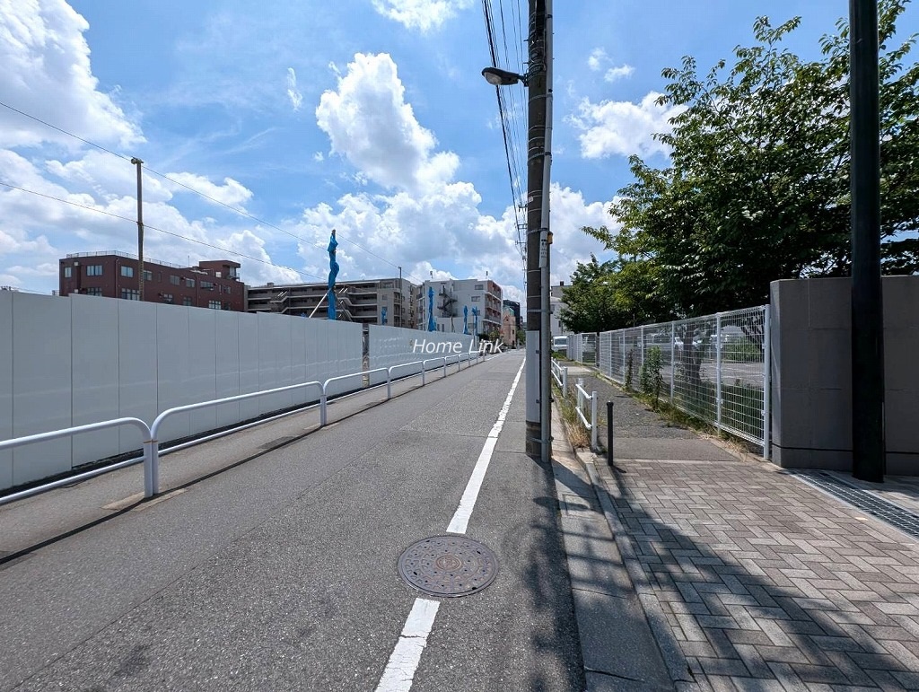 シティハウス志村三丁目ザ・レジデンス　前面道路